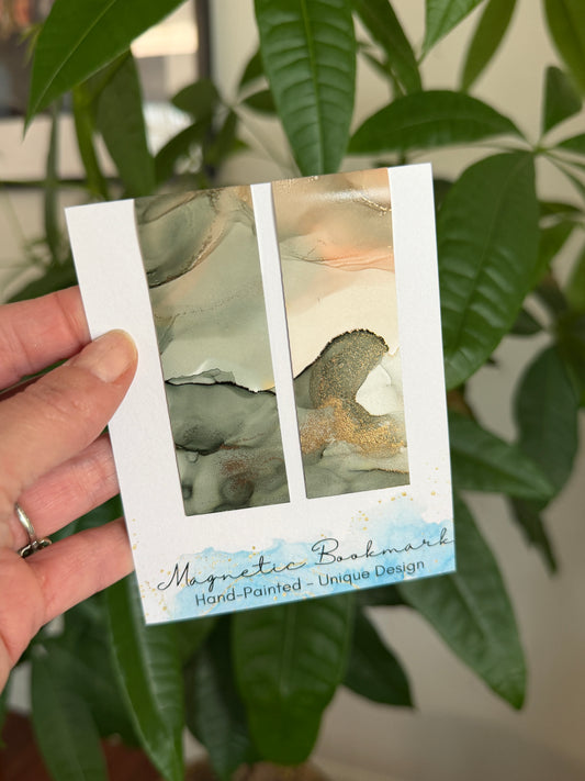 Magnetic Bookmark - 1052